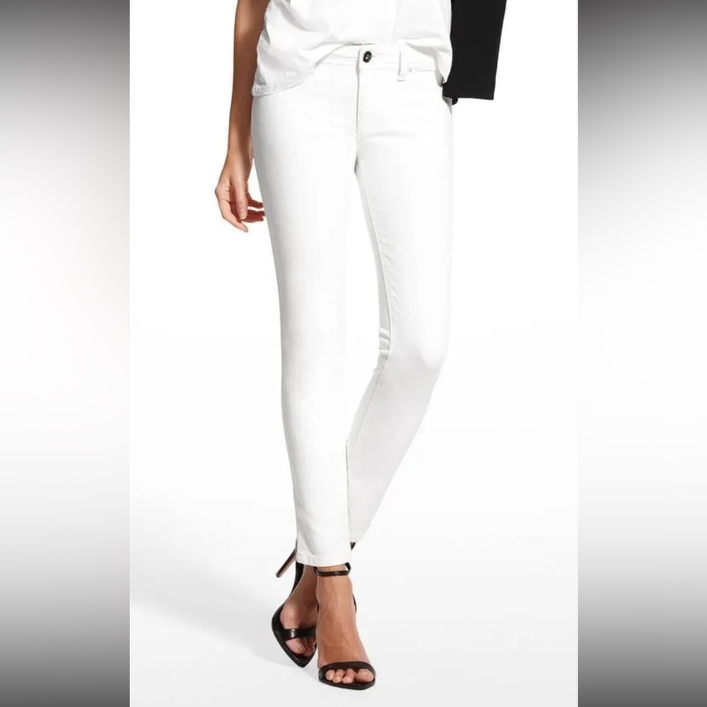 DL1961 Emma Legging 4 way Stretch Skinny Jeans, Milk, sz 32